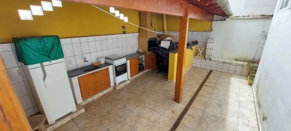 Casa, 5 quartos, 294 m² - Foto 3