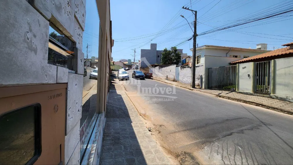 Casa, 3 quartos, 170 m² - Foto 1