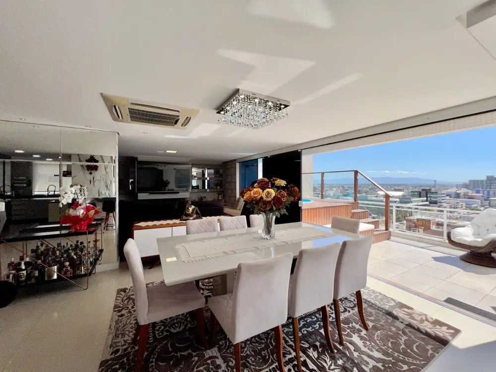 Apartamento, 3 quartos, 388 m² - Foto 2