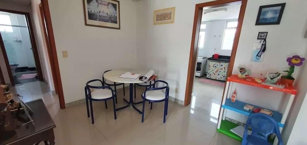 Apartamento à venda com 3 quartos, 98m² - Foto 3