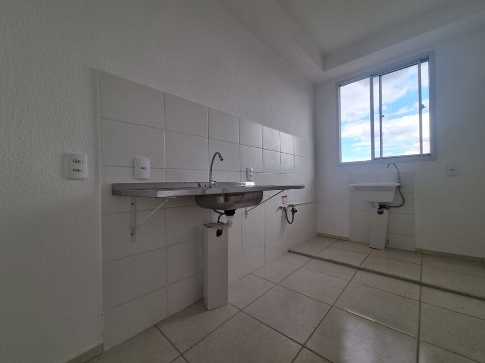 Apartamento à venda com 2 quartos, 47m² - Foto 2