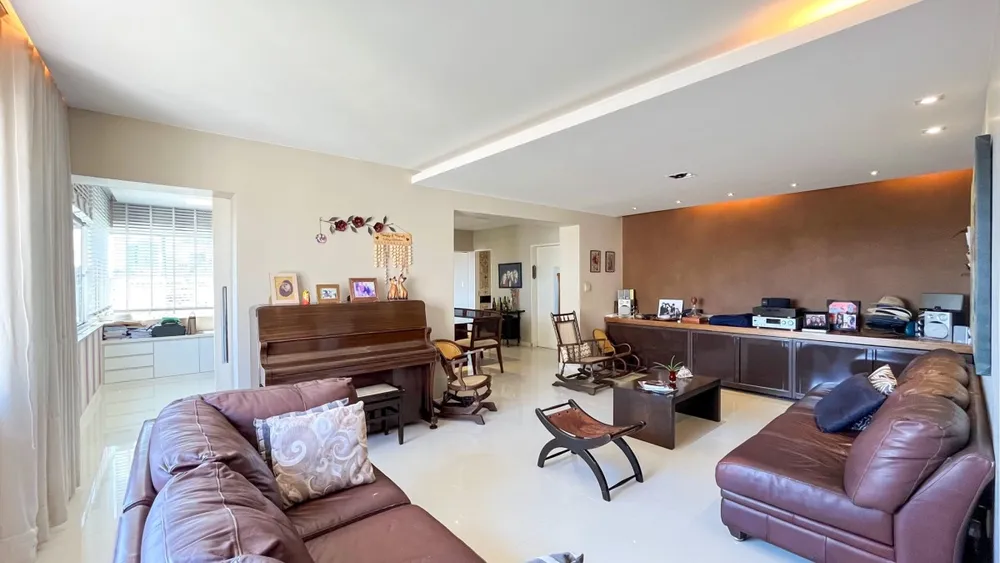 Apartamento, 4 quartos, 190 m² - Foto 1