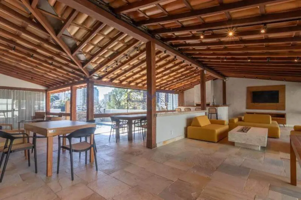 Casa, 5 quartos, 758 m² - Foto 1