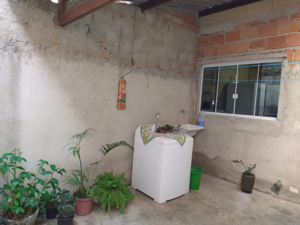 Casa à venda com 2 quartos, 70m² - Foto 16