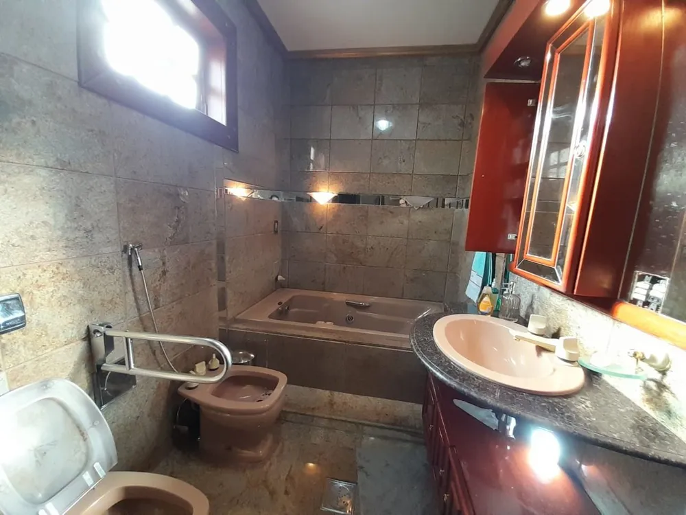 Casa, 5 quartos, 457 m² - Foto 3