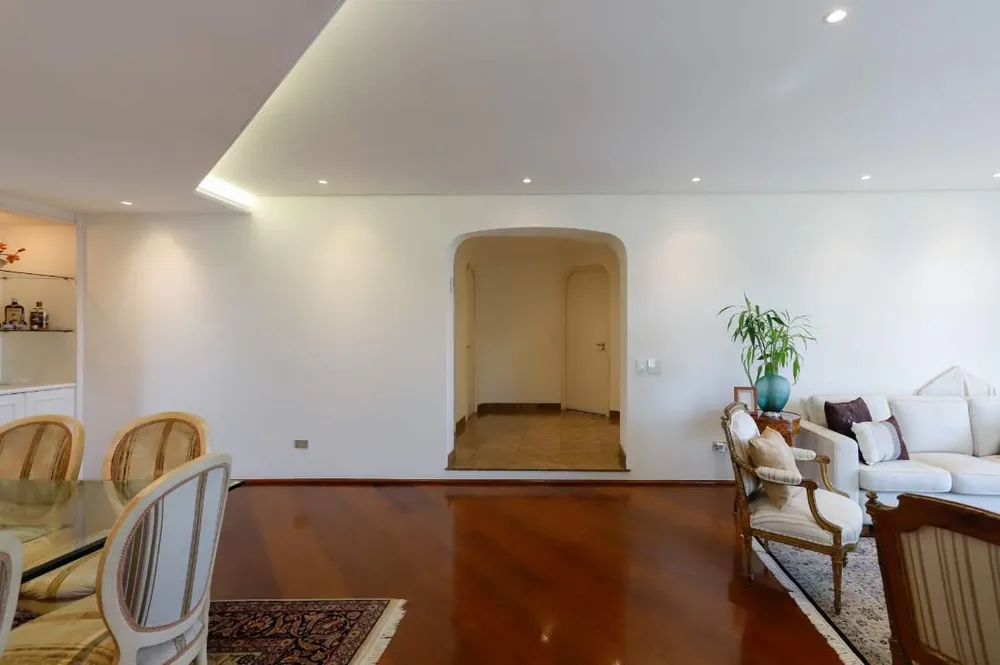 Apartamento, 4 quartos, 375 m² - Foto 1
