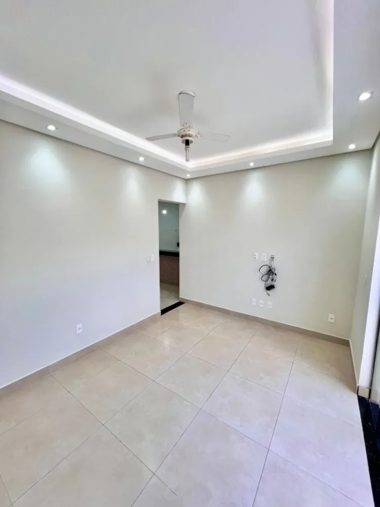 Casa, 2 quartos, 160 m² - Foto 1