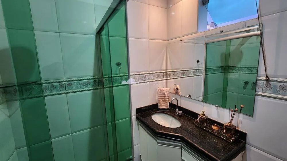 Apartamento, 3 quartos, 176 m² - Foto 2