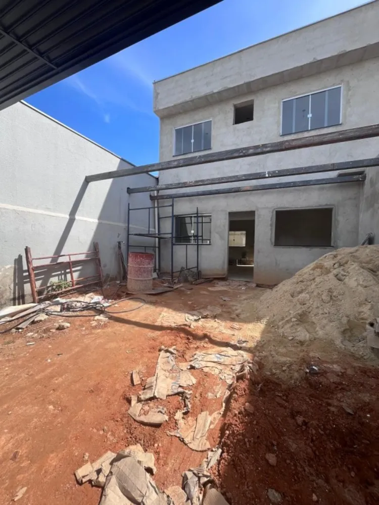Casa, 3 quartos, 74 m² - Foto 1