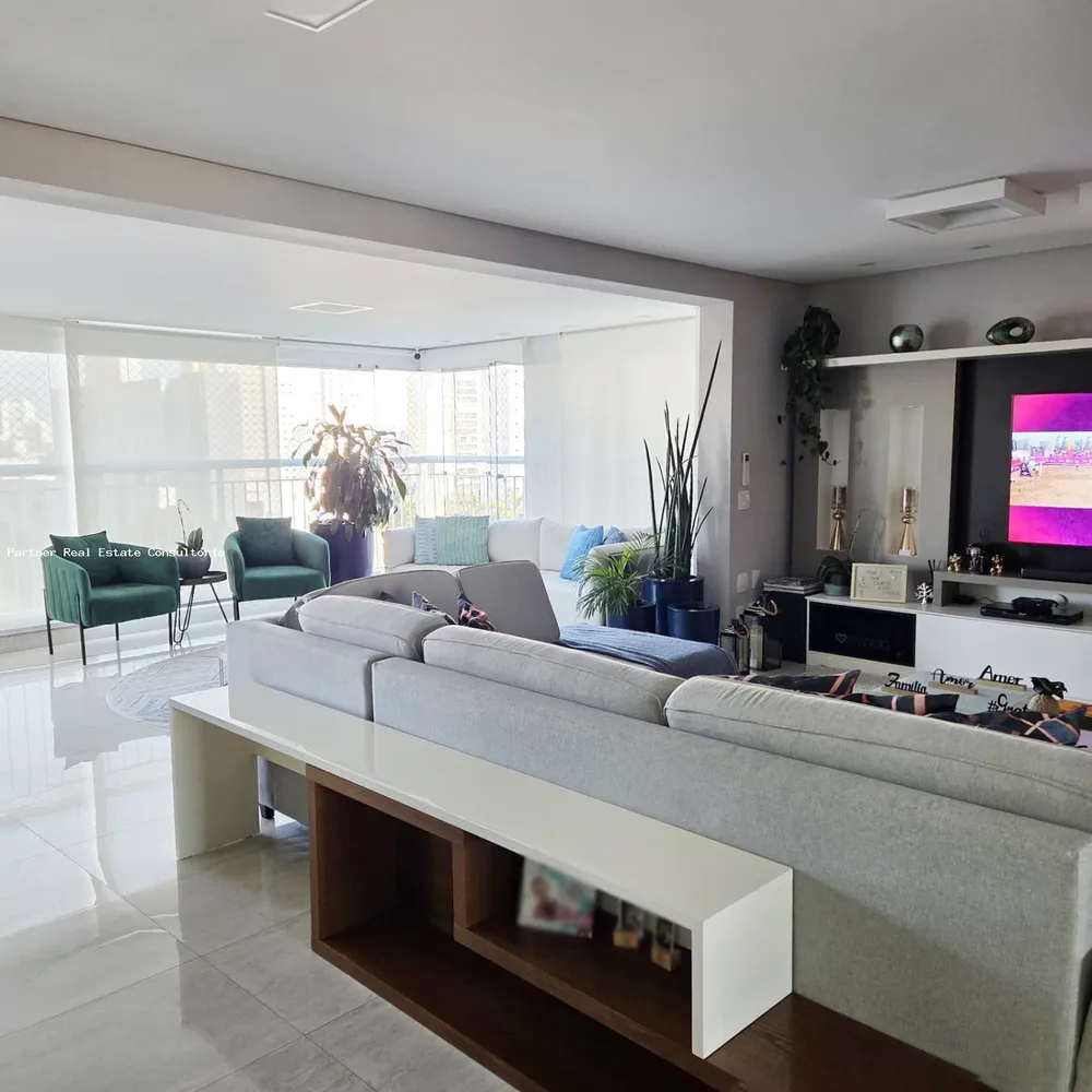 Apartamento, 3 quartos, 180 m² - Foto 1