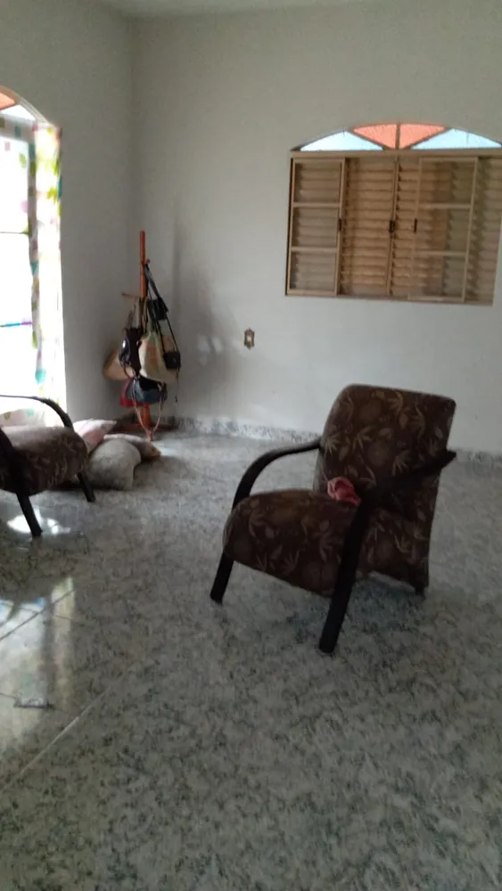 Casa, 4 quartos, 280 m² - Foto 1