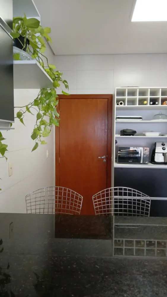 Casa, 3 quartos, 205 m² - Foto 8
