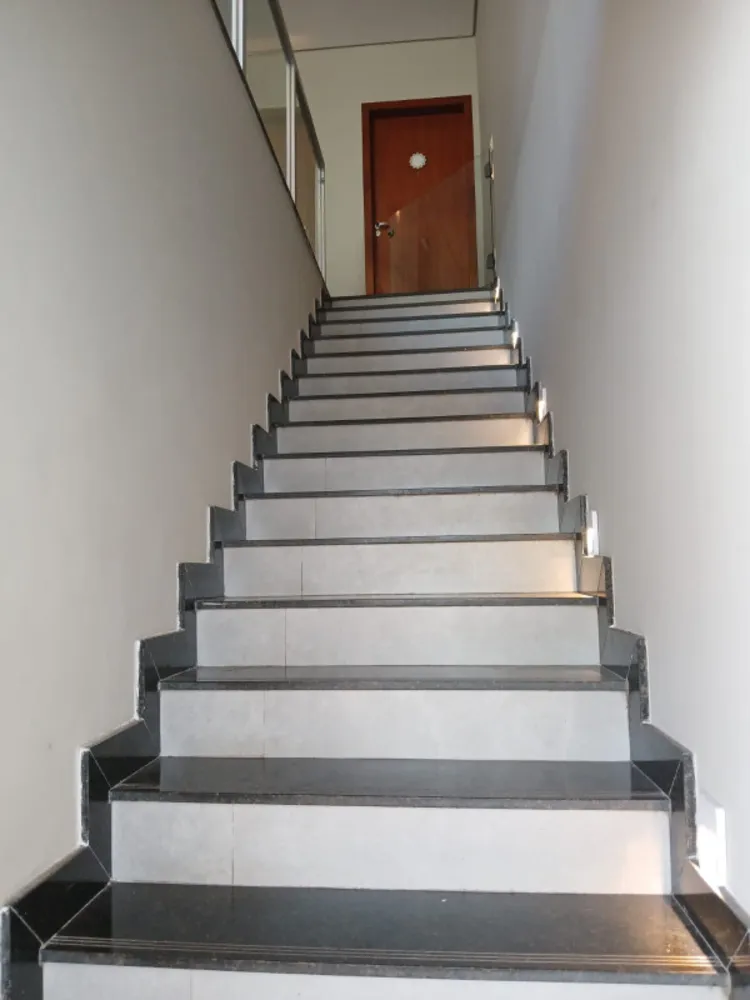 Casa, 3 quartos, 205 m² - Foto 1