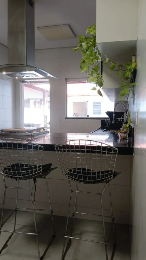 Casa, 3 quartos, 205 m² - Foto 11