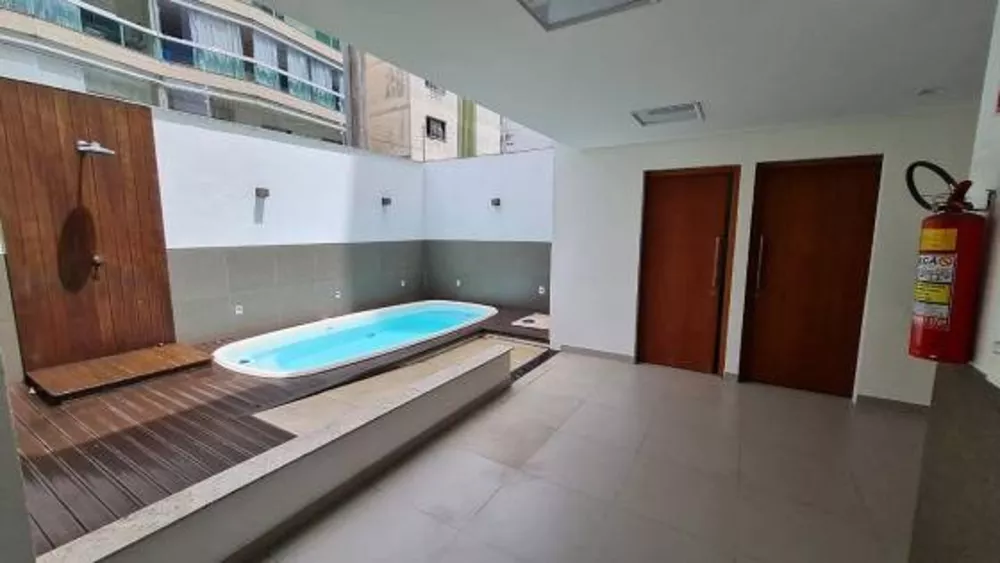 Apartamento à venda com 2 quartos, 65m² - Foto 1