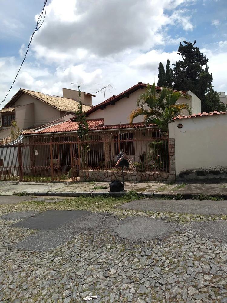 Casa, 3 quartos, 256 m² - Foto 4