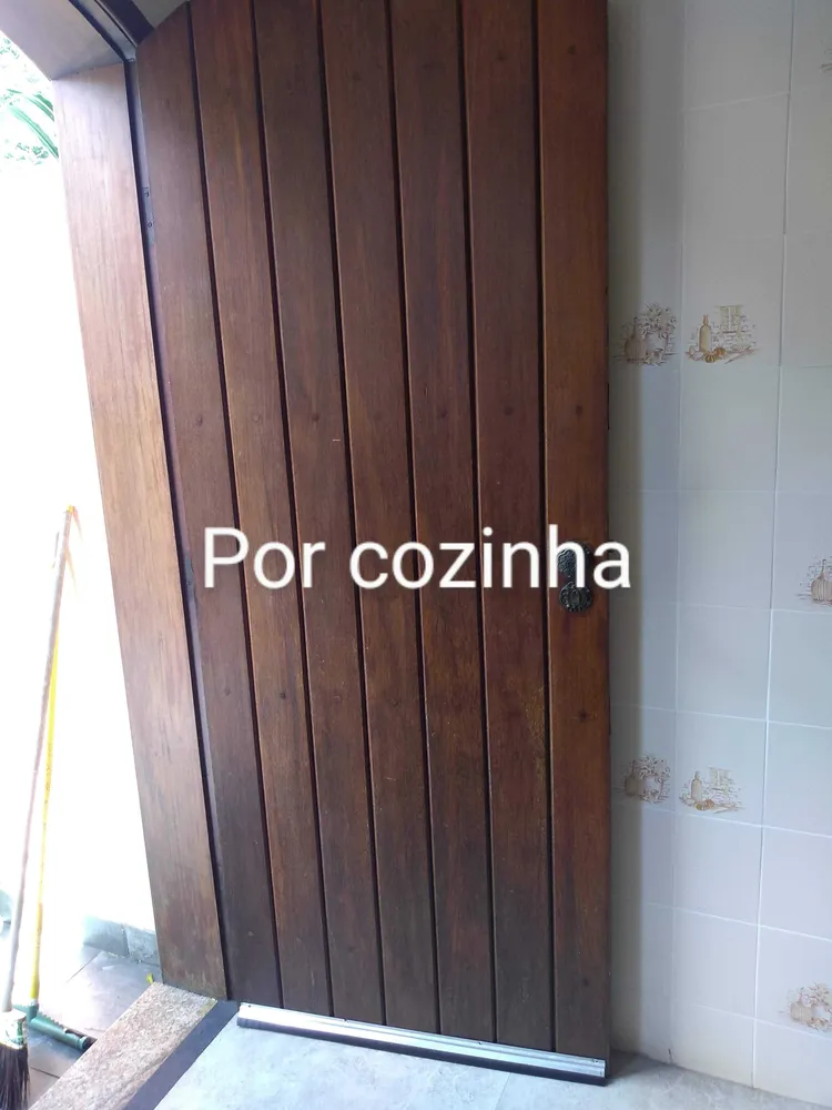 Casa, 3 quartos, 256 m² - Foto 11