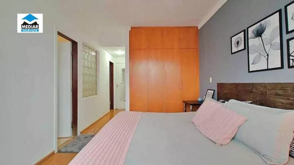 Apartamento à venda com 4 quartos, 155m² - Foto 7