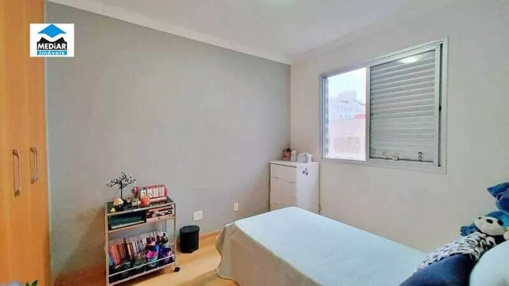 Apartamento à venda com 4 quartos, 155m² - Foto 10