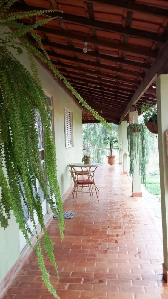 Chácara, 3 quartos, 1000 m² - Foto 1