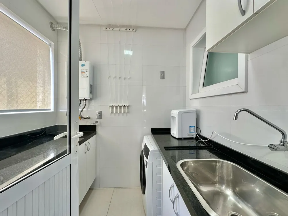 Apartamento, 3 quartos, 172 m² - Foto 2