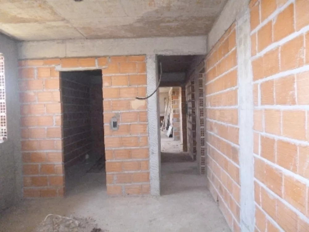 Cobertura à venda com 4 quartos, 180m² - Foto 2