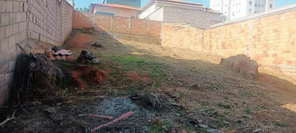 Terreno, 360 m² - Foto 2