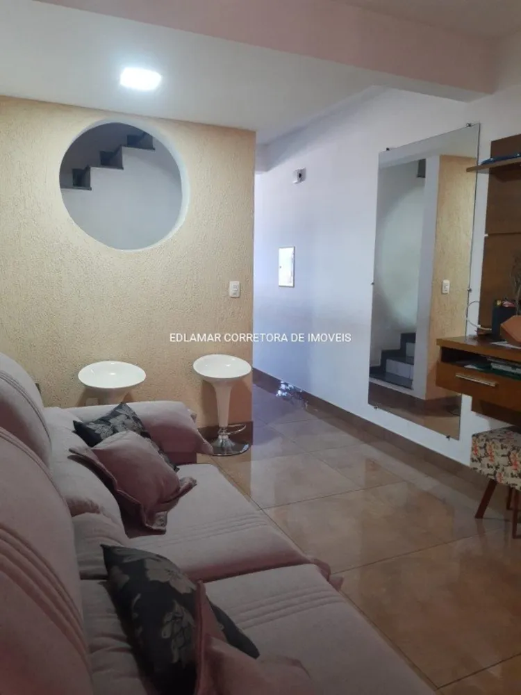 Casa, 2 quartos, 60 m² - Foto 1