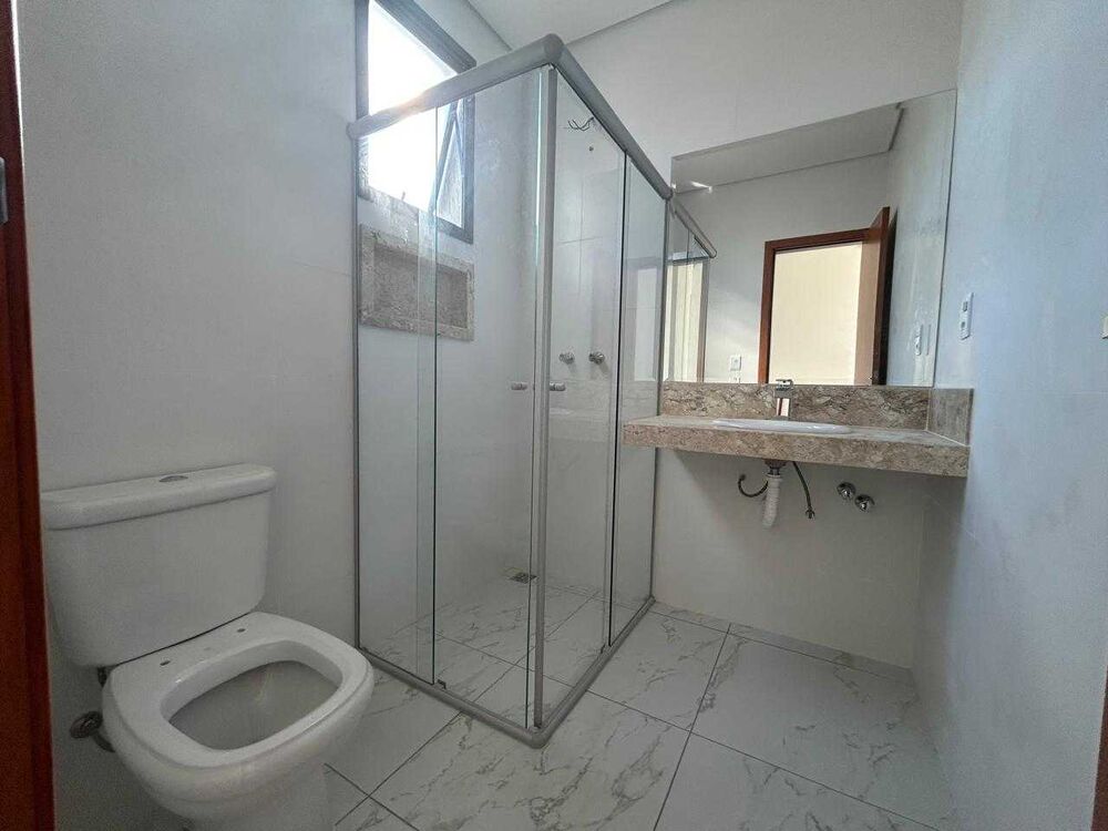 Casa à venda com 3 quartos, 156m² - Foto 3