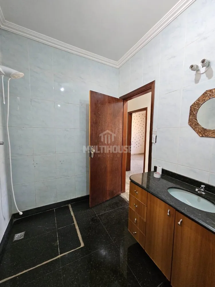 Casa, 3 quartos, 208 m² - Foto 8