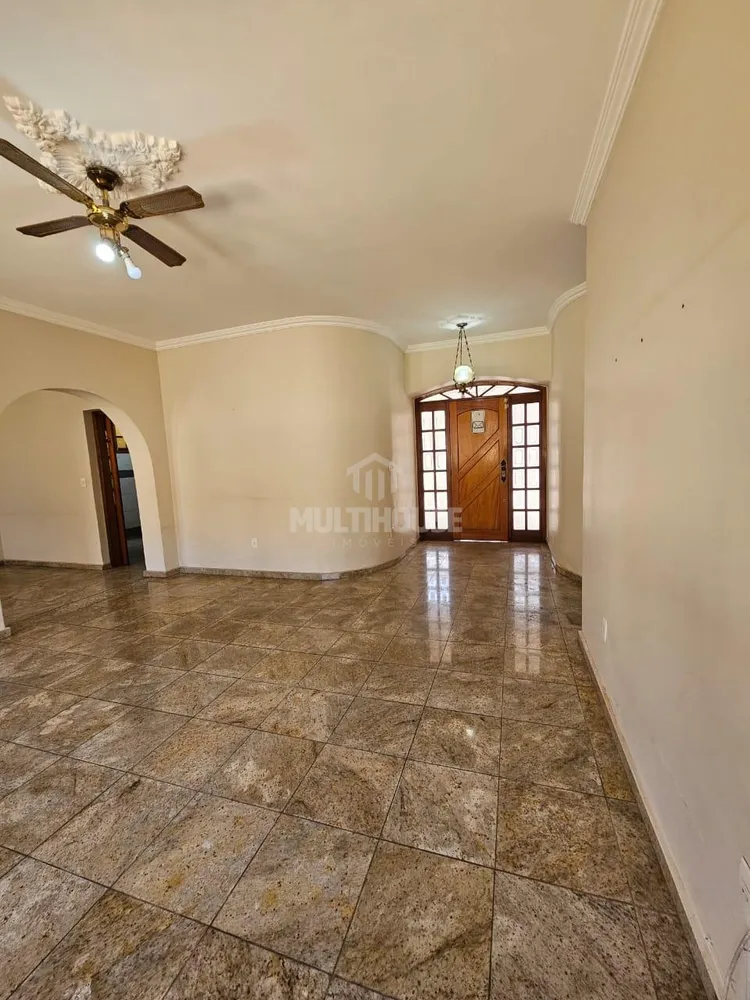 Casa, 3 quartos, 208 m² - Foto 10