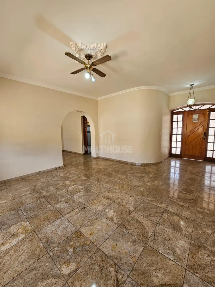 Casa, 3 quartos, 208 m² - Foto 6