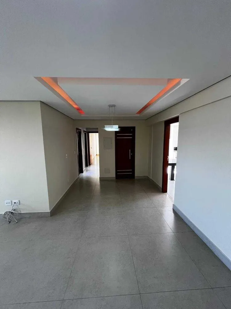 Apartamento, 3 quartos, 166 m² - Foto 1
