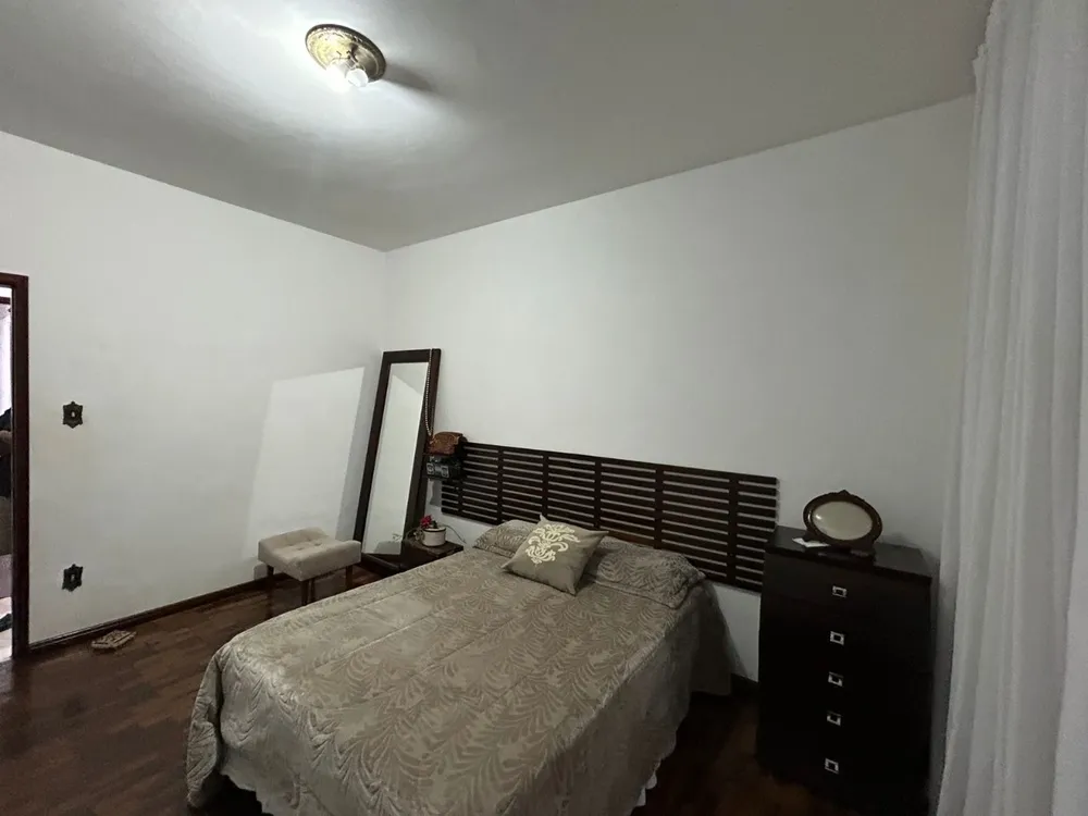 Casa, 3 quartos, 247 m² - Foto 4