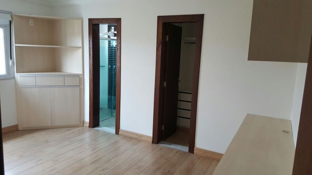Casa à venda com 3 quartos, 460m² - Foto 2