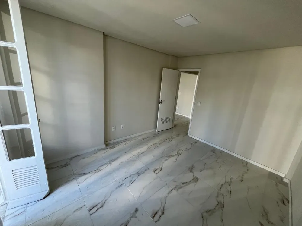 Apartamento, 3 quartos, 140 m² - Foto 4