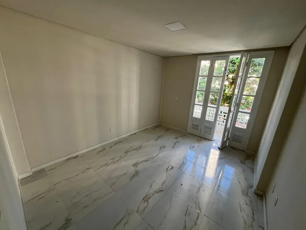 Apartamento, 3 quartos, 140 m² - Foto 9