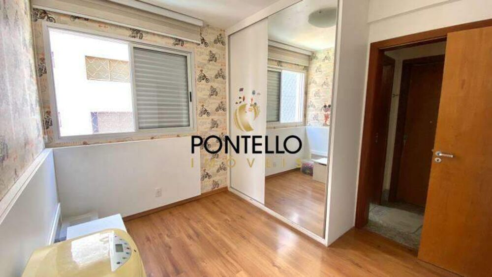 Apartamento à venda com 4 quartos, 248m² - Foto 2
