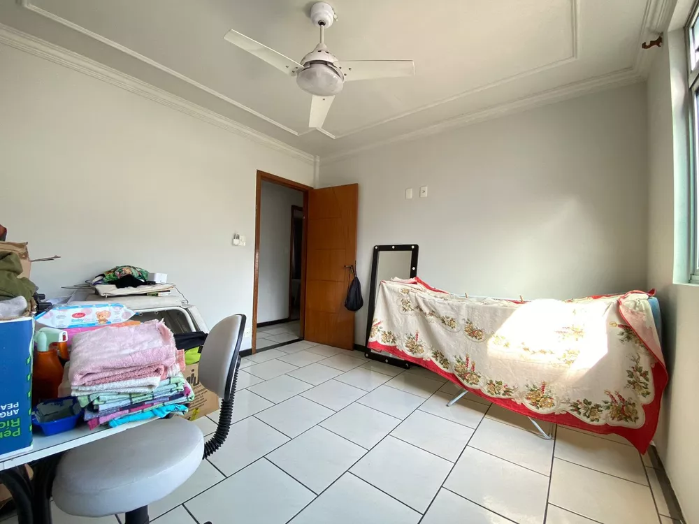 Apartamento à venda com 3 quartos, 104m² - Foto 2