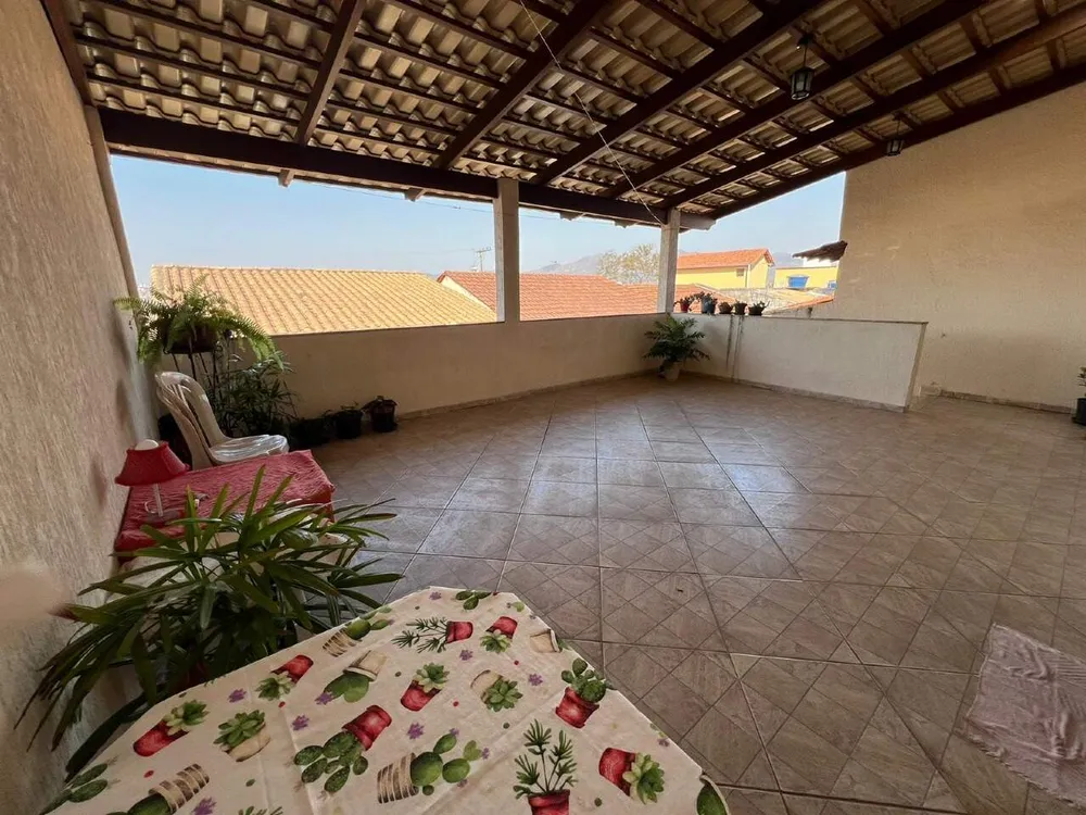 Casa, 4 quartos, 240 m² - Foto 7