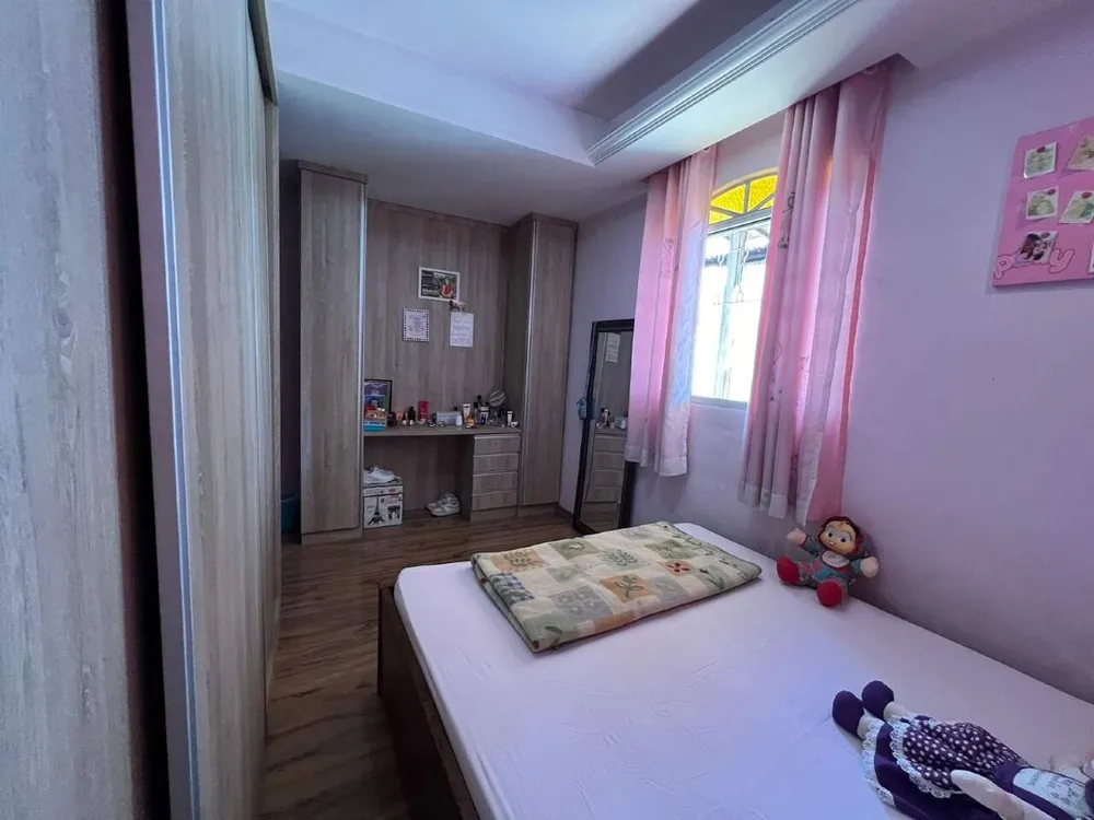 Casa, 4 quartos, 240 m² - Foto 12