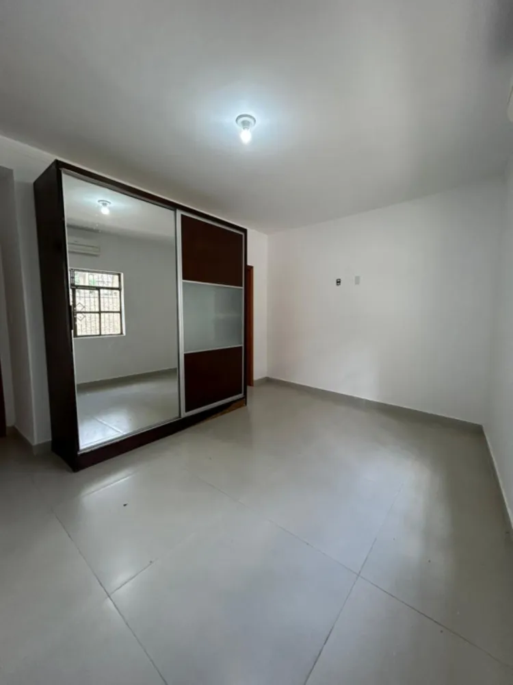 Casa, 4 quartos, 200 m² - Foto 8