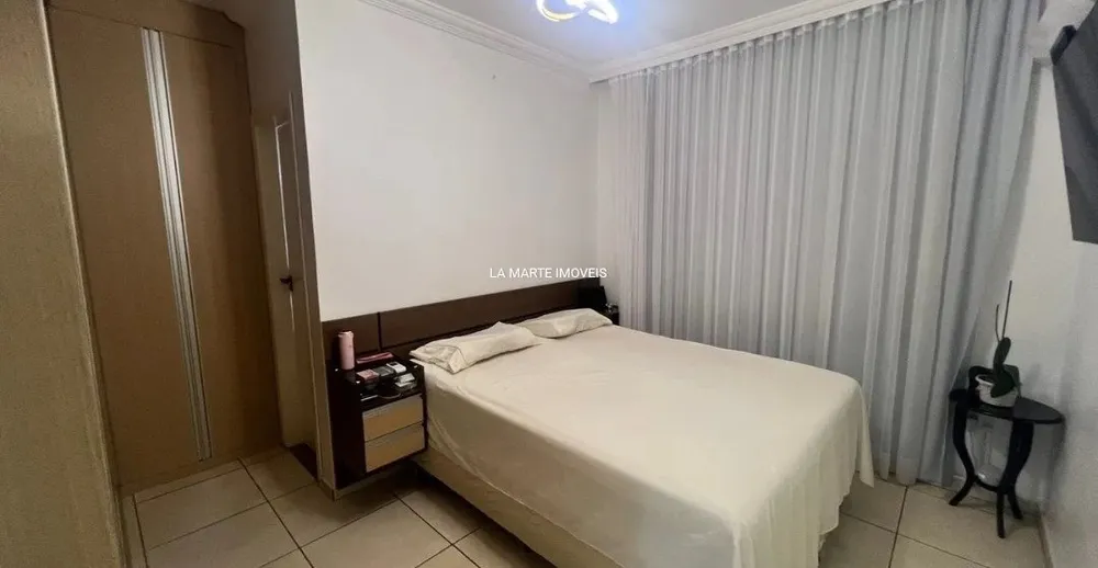 Casa, 3 quartos, 200 m² - Foto 10