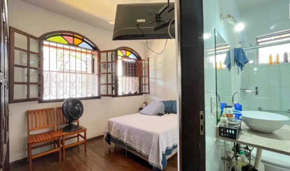 Casa, 4 quartos, 245 m² - Foto 3