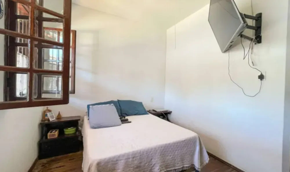 Casa, 4 quartos, 245 m² - Foto 2