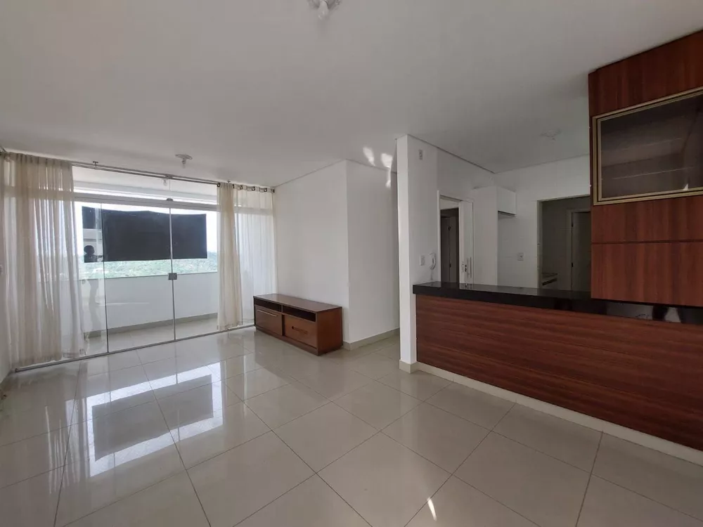 Apartamento à venda com 3 quartos, 100m² - Foto 8