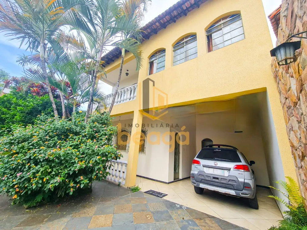 Casa, 5 quartos, 232 m² - Foto 1