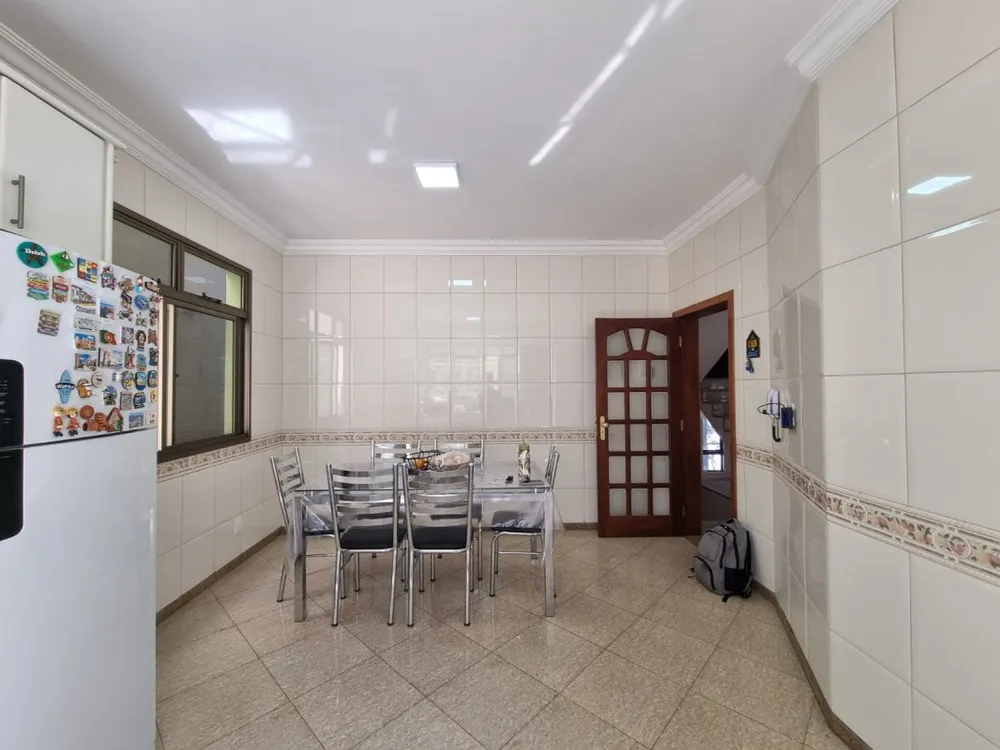 Casa, 4 quartos, 294 m² - Foto 17