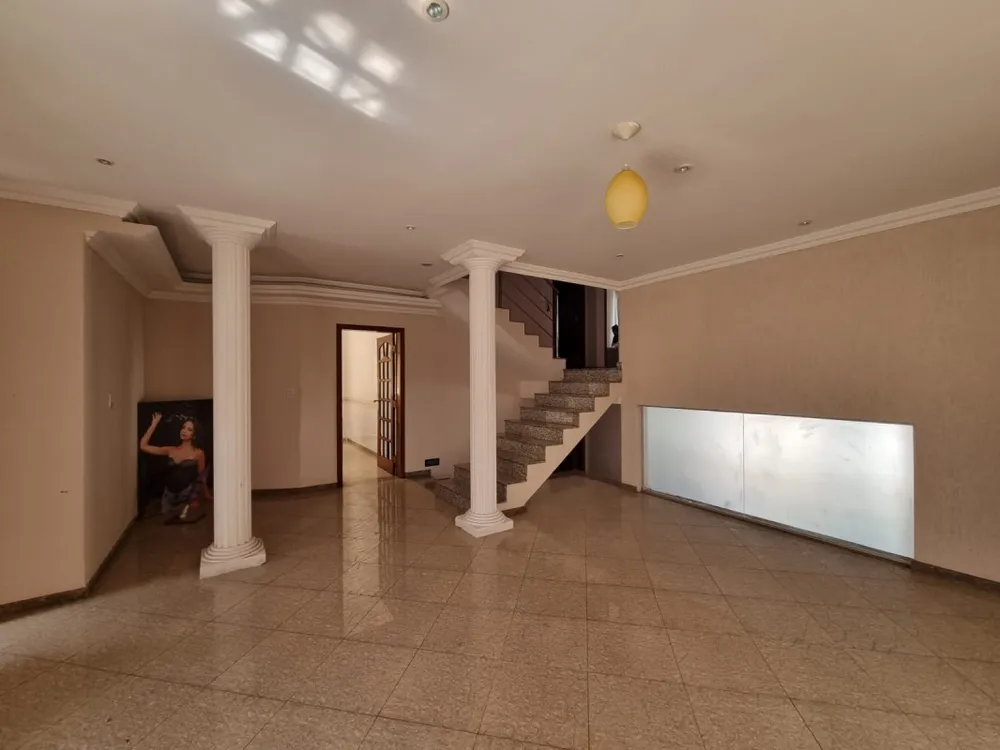 Casa, 4 quartos, 294 m² - Foto 8