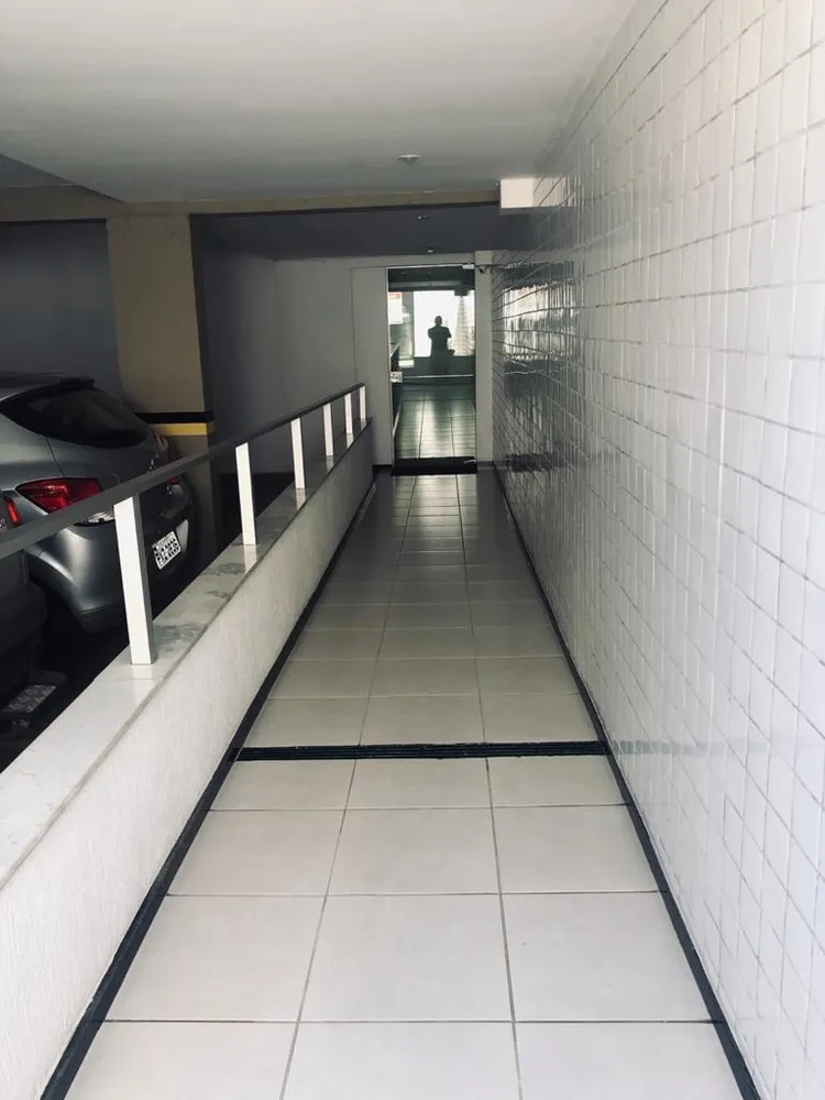 Cobertura, 4 quartos, 195 m² - Foto 2